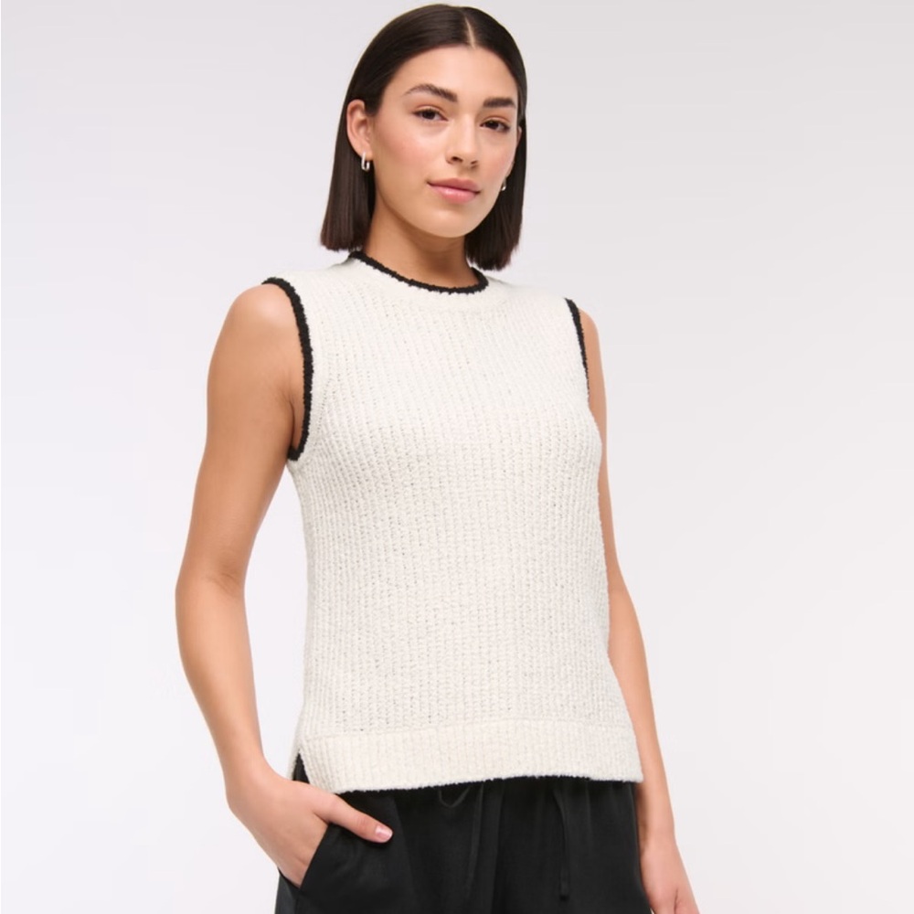 Abercrombie & Fitch Textural Crew Sweater Shell Black White Knit Top Size Medium